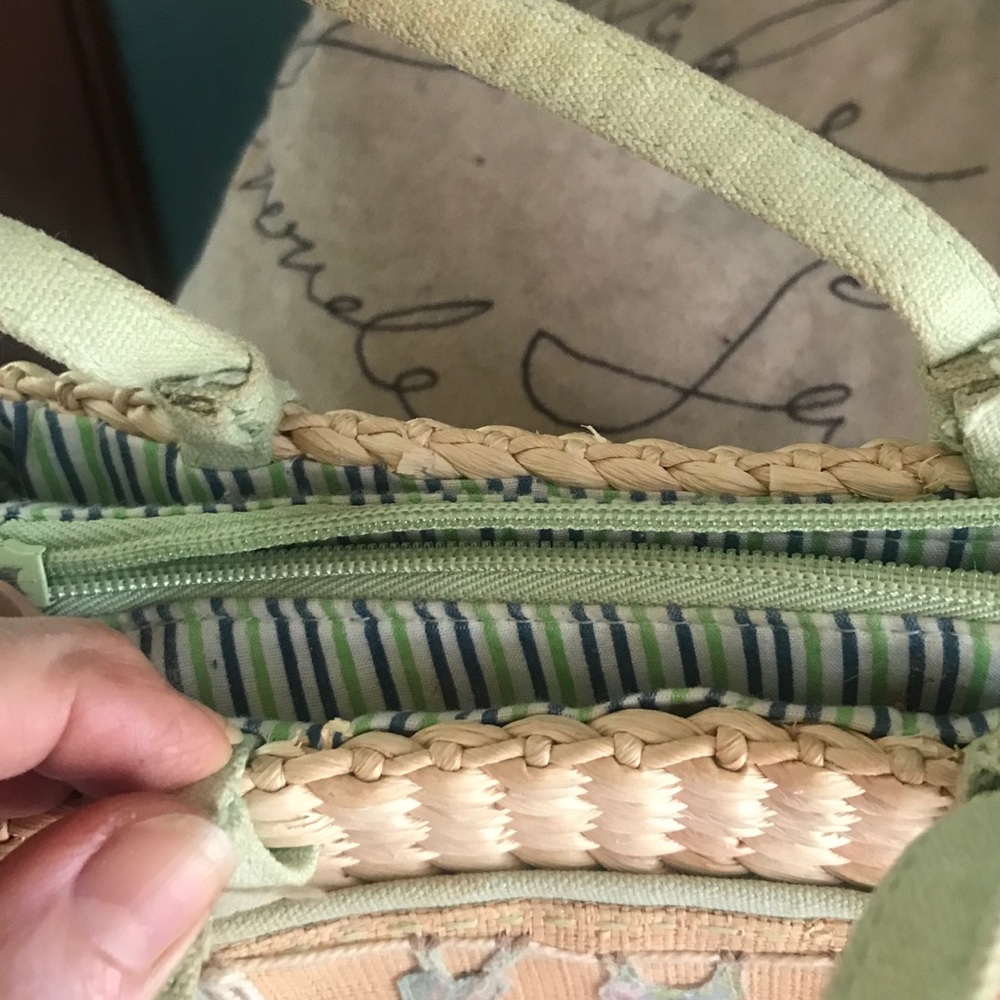 EMBELLISHED GIRLS SUMMER PURSE - Picture 3 of 4